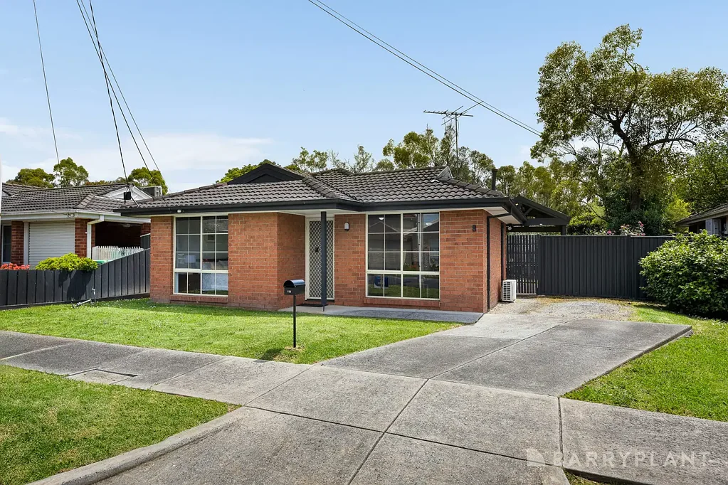 1B Monaro Court, Mooroolbark, VIC 3138