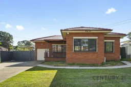 13 KURRAJONG CRES, Blacktown