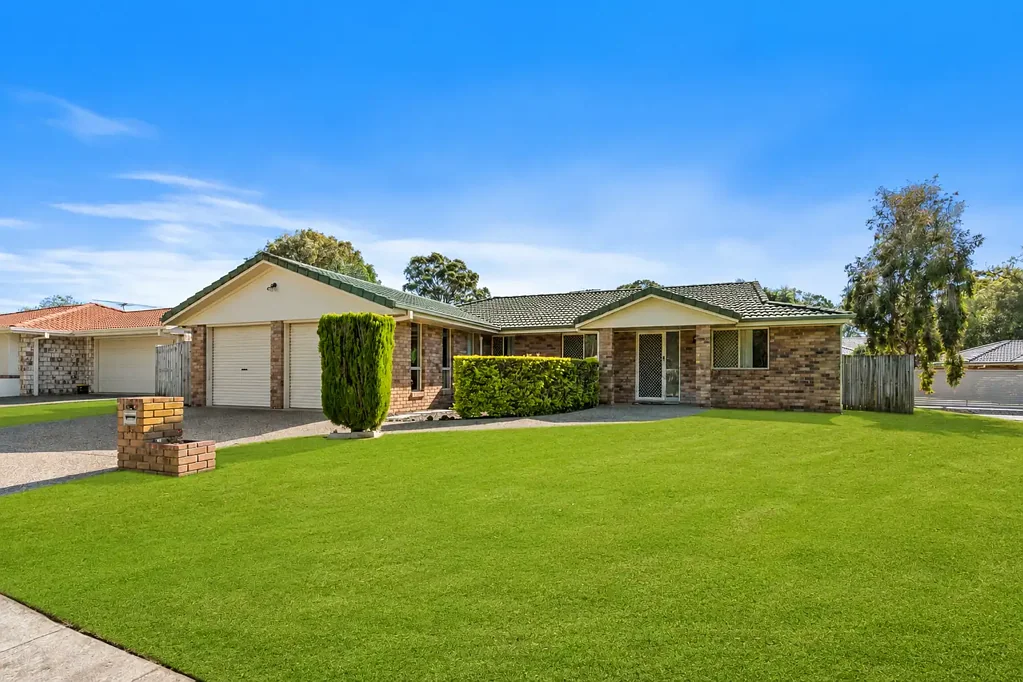 Capalaba 5Habitaciones Five Bedrooms, Powered Shed & Family-Friendly Living