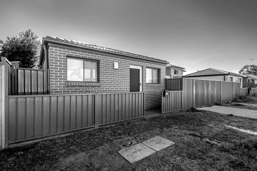 Fantastic Open Plan Home - Includes Water
