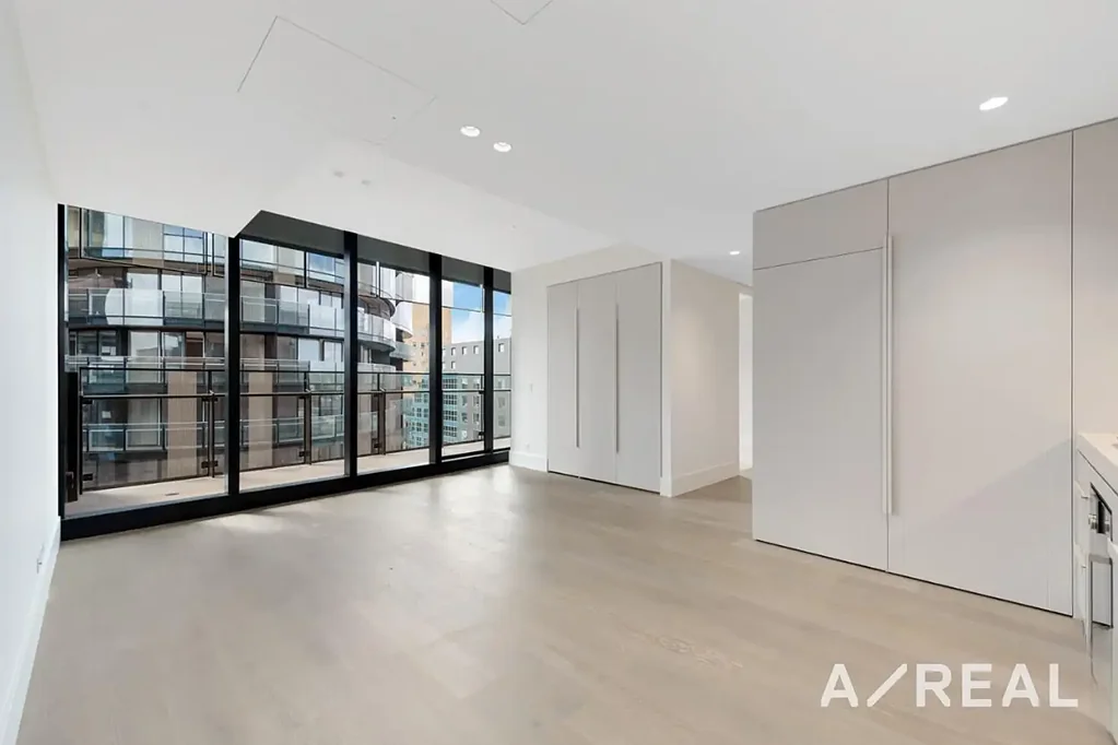Luxury Redefined: Capitol Grand - 2 Bedrooms 2 Bathrooms Apartment