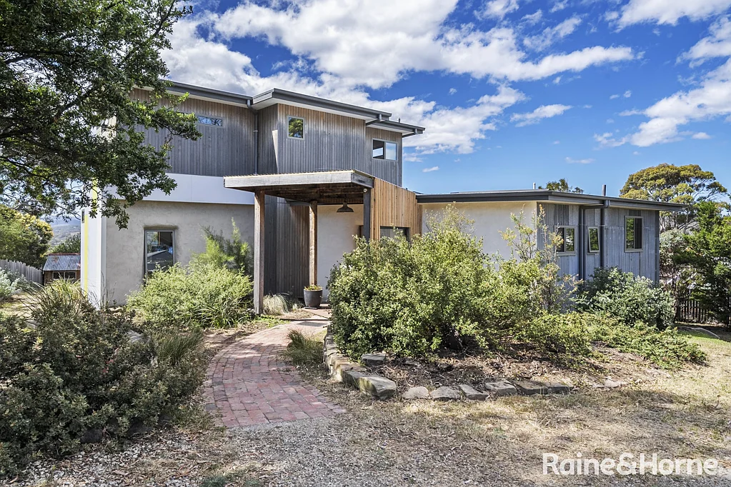 6 Hilltop Place, Dodges Ferry, TAS 7173