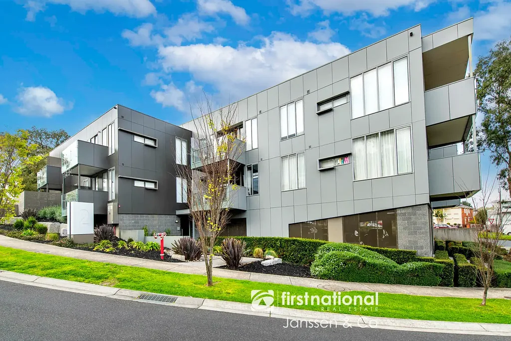 Burwood 2 Bedroom Immaculate, Light-Filled Apartment in the Heart of Burwood