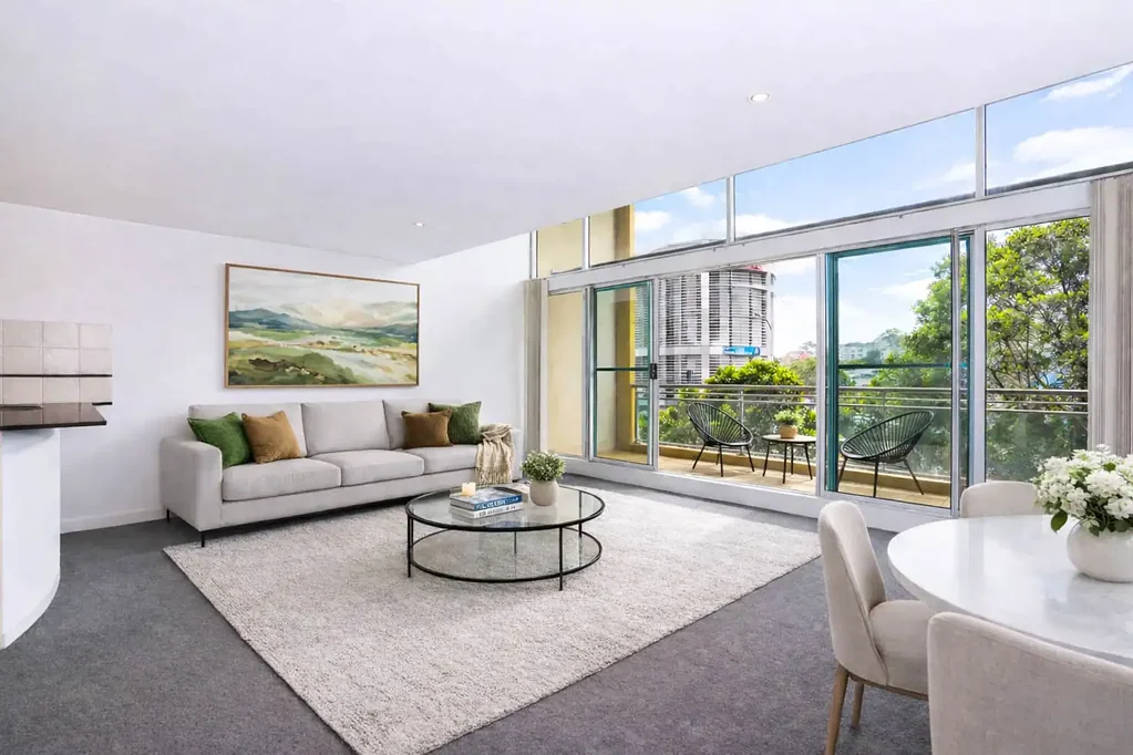 Dee Why 2房 超大两层纽约式公寓！ MASSIVE 2 STOREY NY APARTMENT!