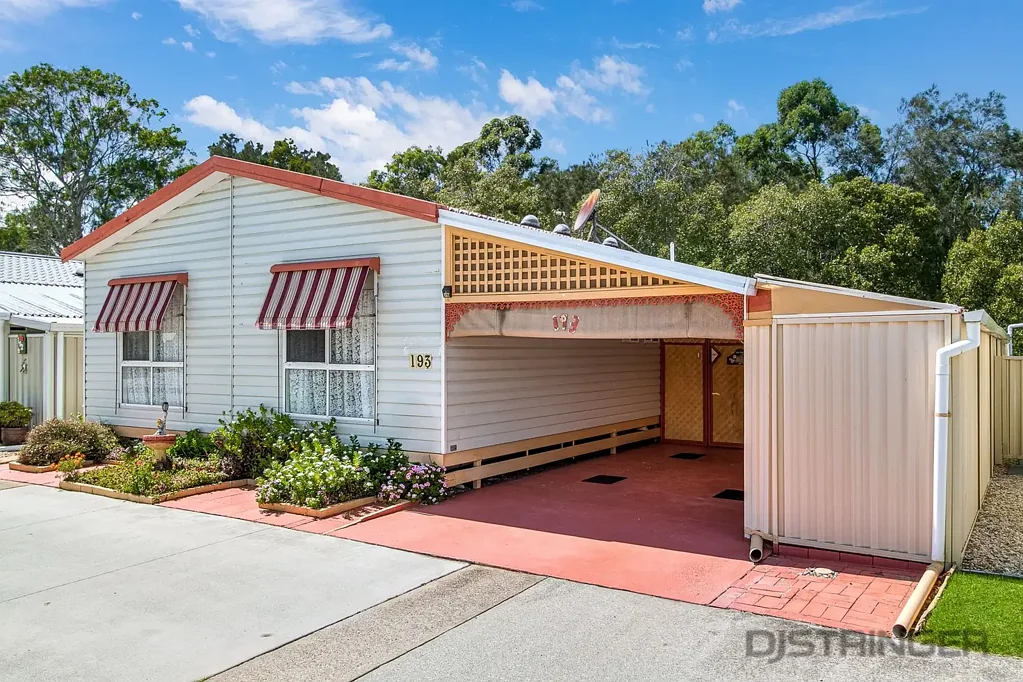 Tweed Heads 2Zimmer EXCLUSIVE OVER 50'S VILLAGE LIVING - Tweed Broadwater