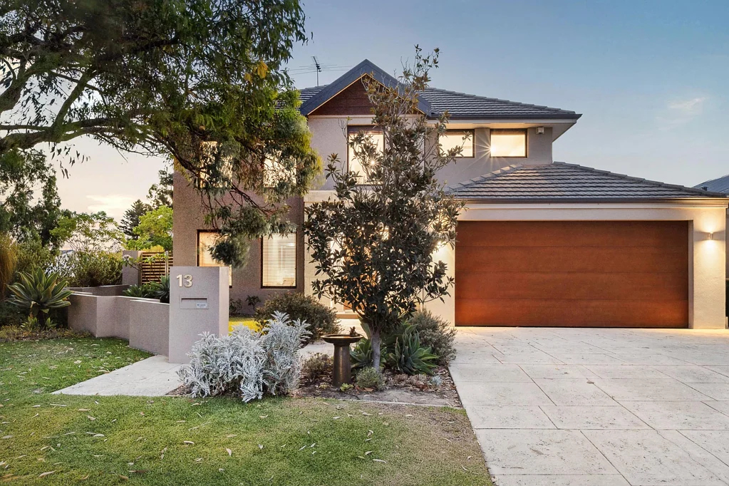 13 Isaac Street, Melville, WA 6156