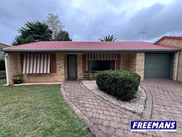 3/14 Albert Street, Kingaroy
