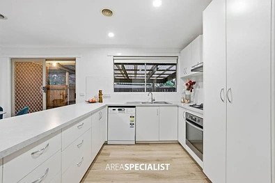 2 Knowing Close, Cranbourne West, VIC 3977, 3 Schlafzimmer, 2 Badezimmer, House