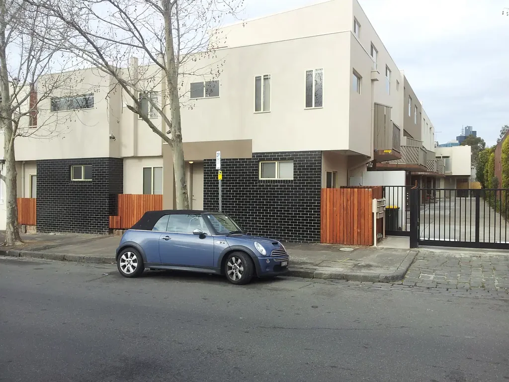 Carlton 3  Bedroom Double Storey Townhouse