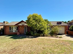 3 Martin Court, Young