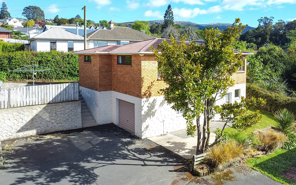 Kaikorai 3房  Easy Care Living in Central Location