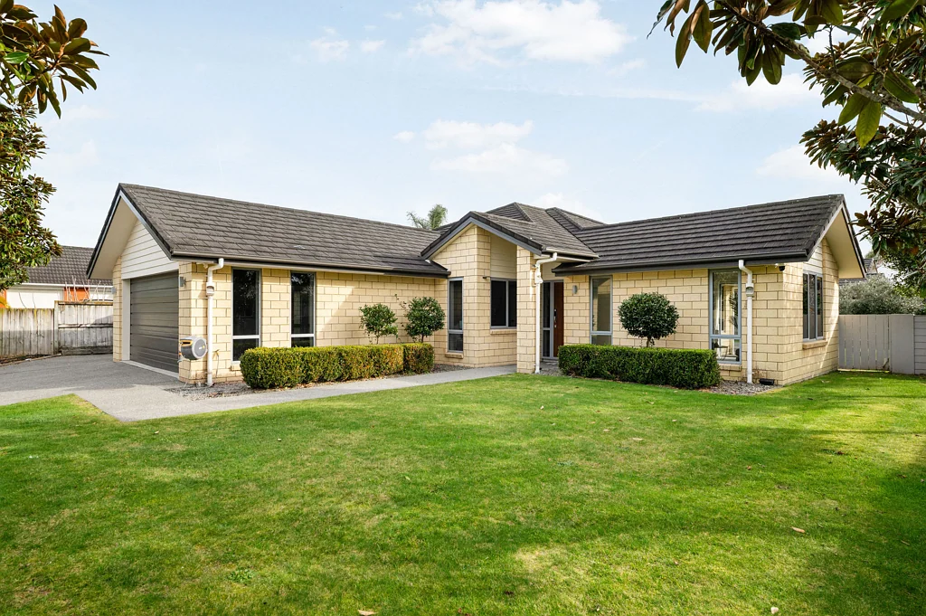 Huntington 5房  Family Living, Refreshed And Refined