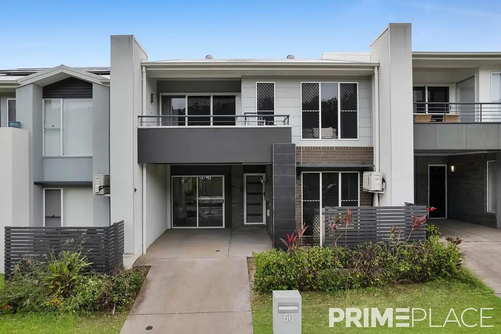 60 RUSSELL LUHRS WAY, Spring Mountain, QLD 4300