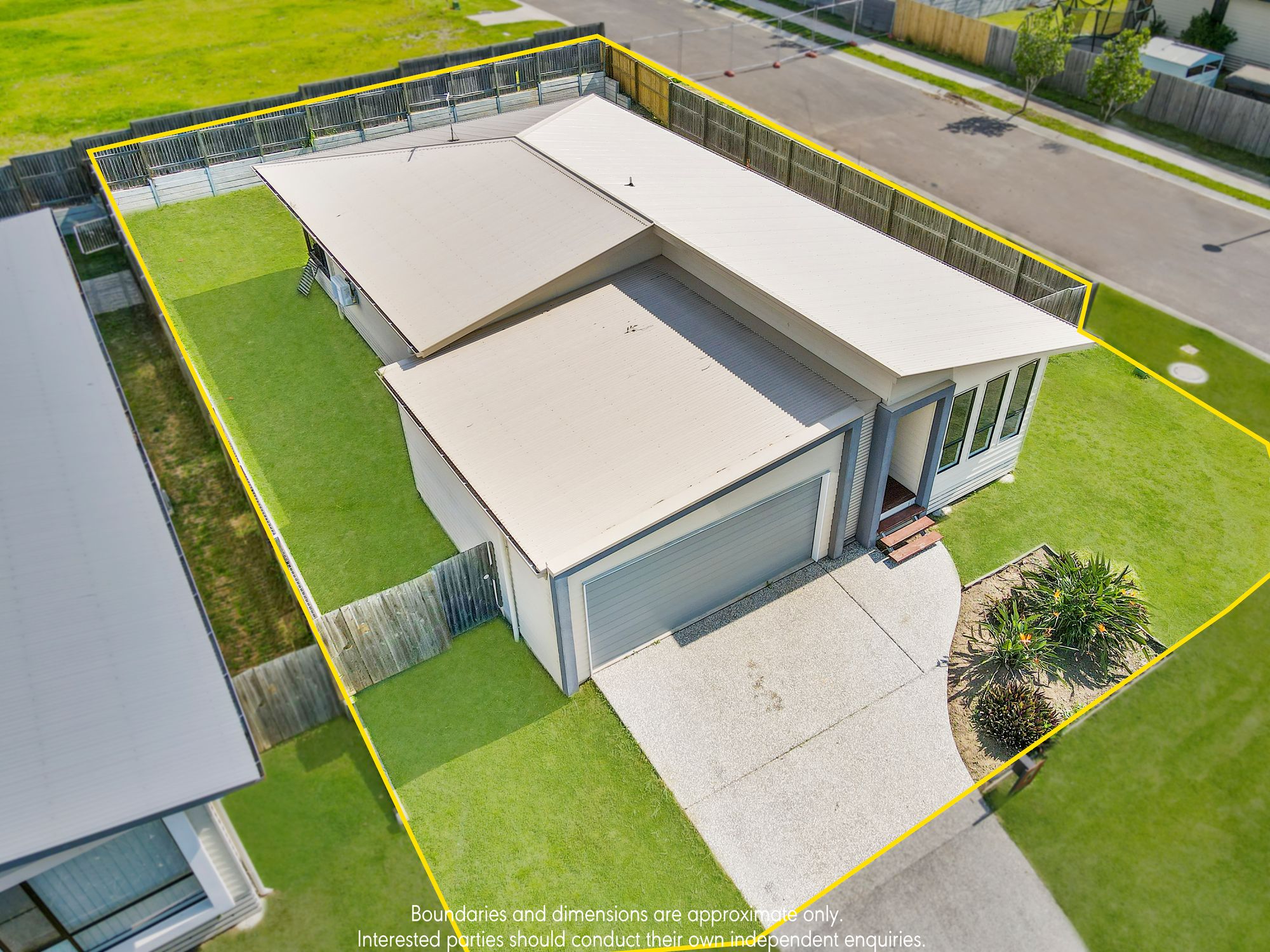 11 WOOD DR, REDBANK PLAINS QLD 4301, 0 غرف, 0 حمامات, House