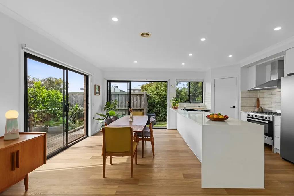 2 Lightwood Street, Torquay, VIC 3228