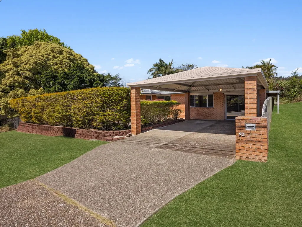 Redbank Plains 4Kwarto HUMDINGER ON ALDINGA! | OWNERS COMMITTED ELSEWHERE!