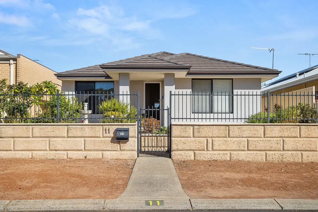 Carey Park 4房  AUCTION HAS ENDED - WINNING BID $660,000