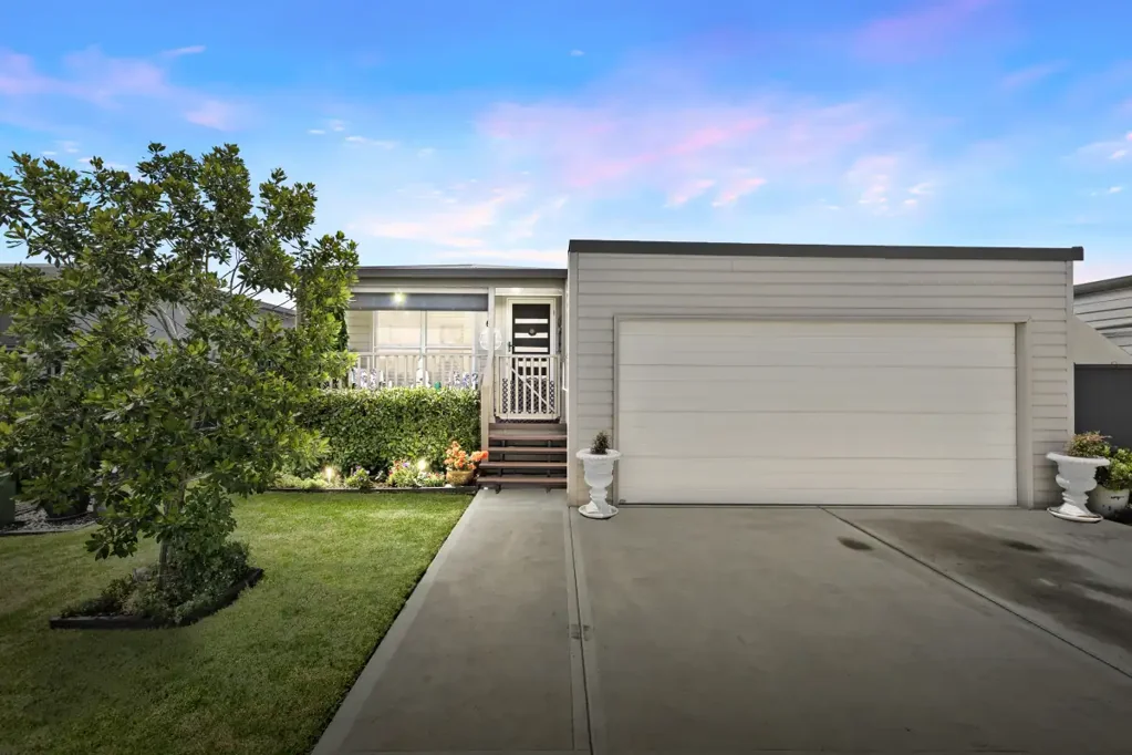 Cessnock 2房  Low maintenance living in luxury over 55's