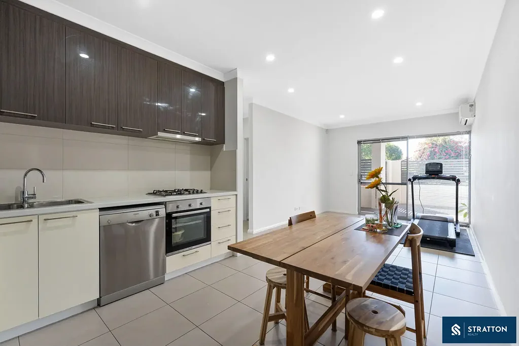 Nollamara 2ਬੈੱਡਰੂਮ Comfortable Ground-Floor Living in a Prime Location!!