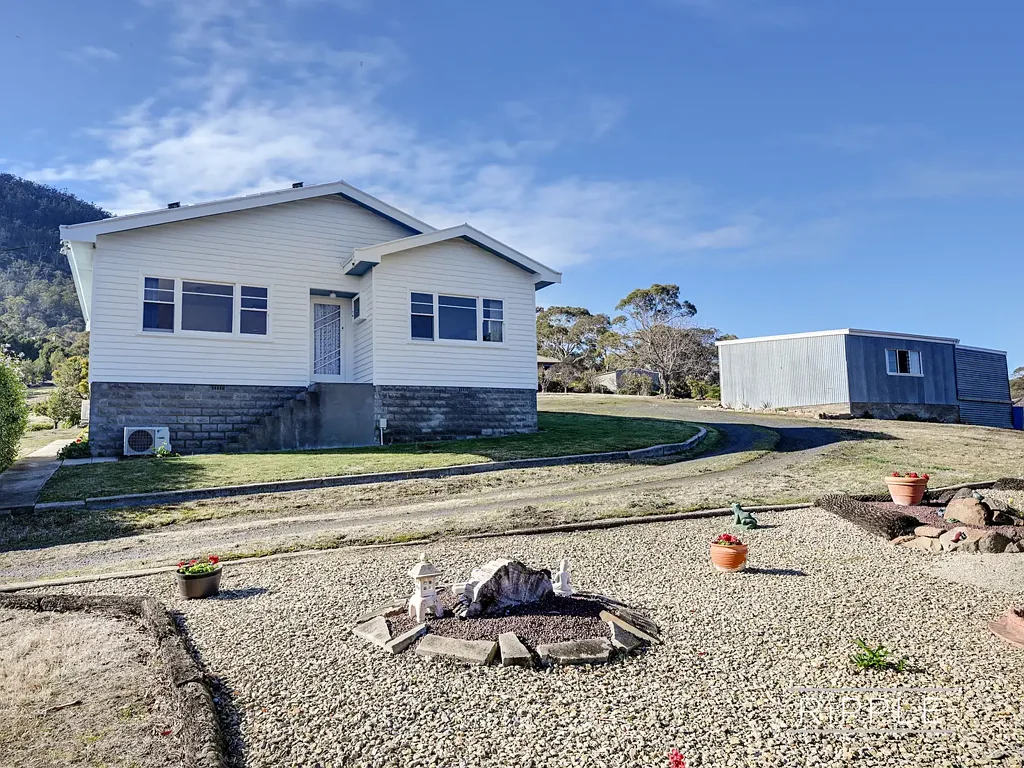 Otago 3 Bedroom Tranquil family home in prime location