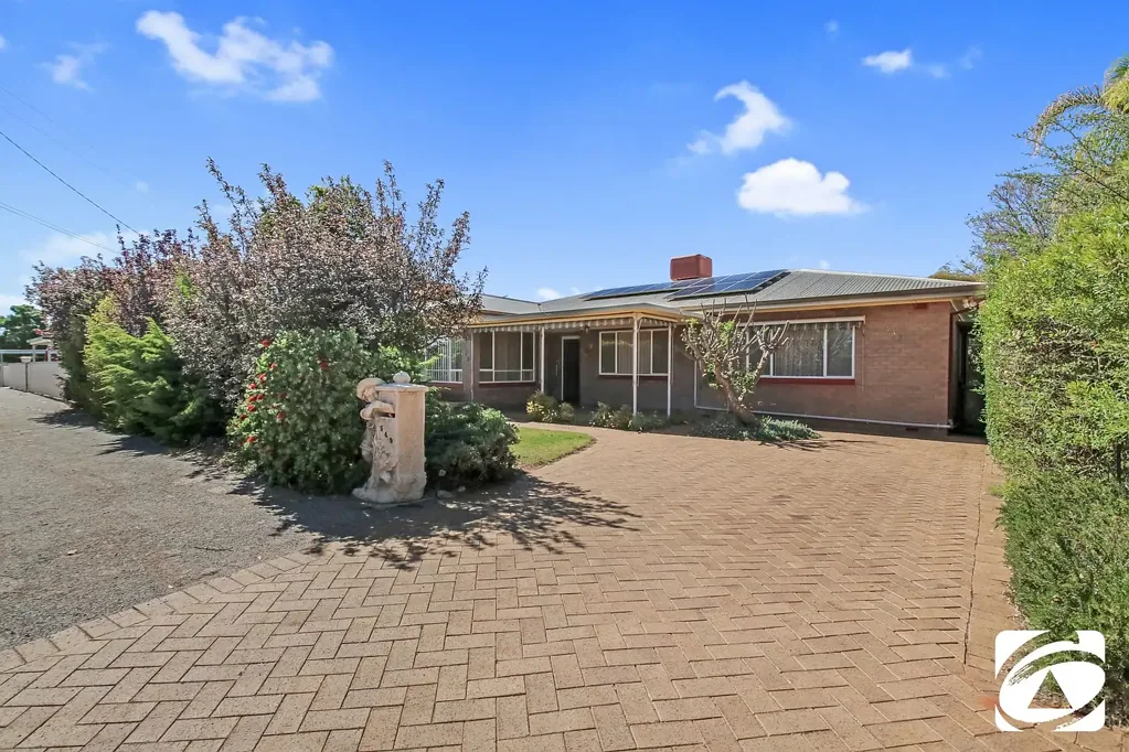 549 Cummins Street, Broken Hill, NSW 2880