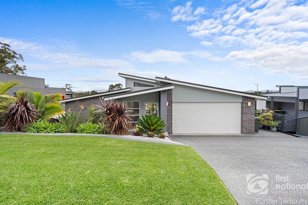 19 Timbertop Avenue, Forster, NSW 2428