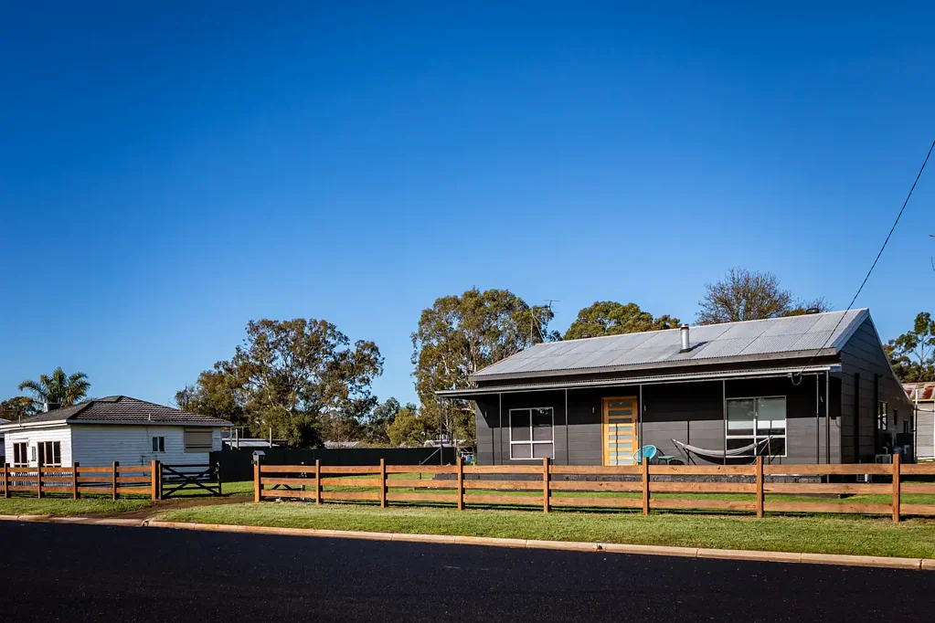 Edenhope 4房  Beautifully Renovated Family Home on a Spacious Allotment