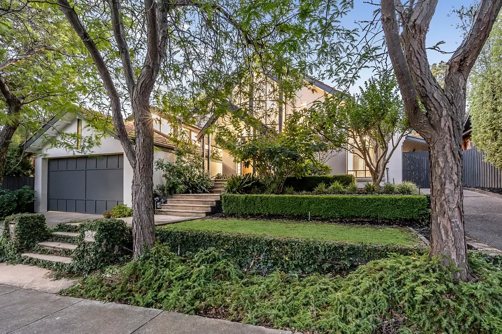 24 Merton Street, Ivanhoe, VIC 3079