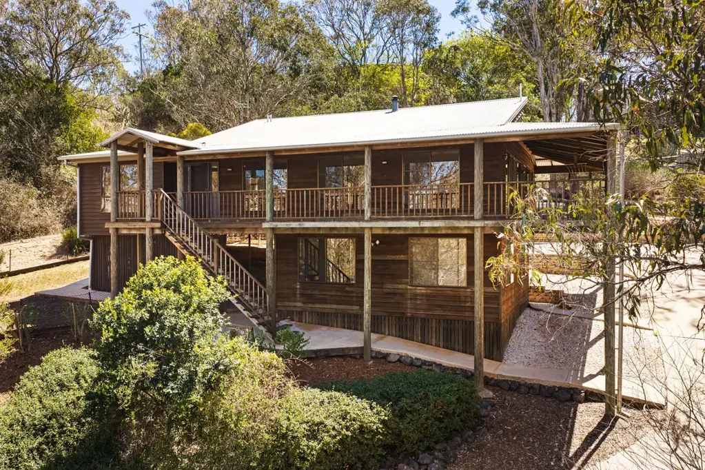Hodgson Vale 4બેડરૂમ Tree‑Top Acreage Living with Space for the Whole Family