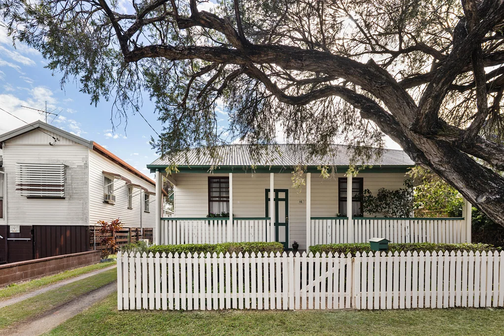 Hawthorne 2બેડરૂમ Charming Hawthorne Cottage on 491sqm with Endless Potential