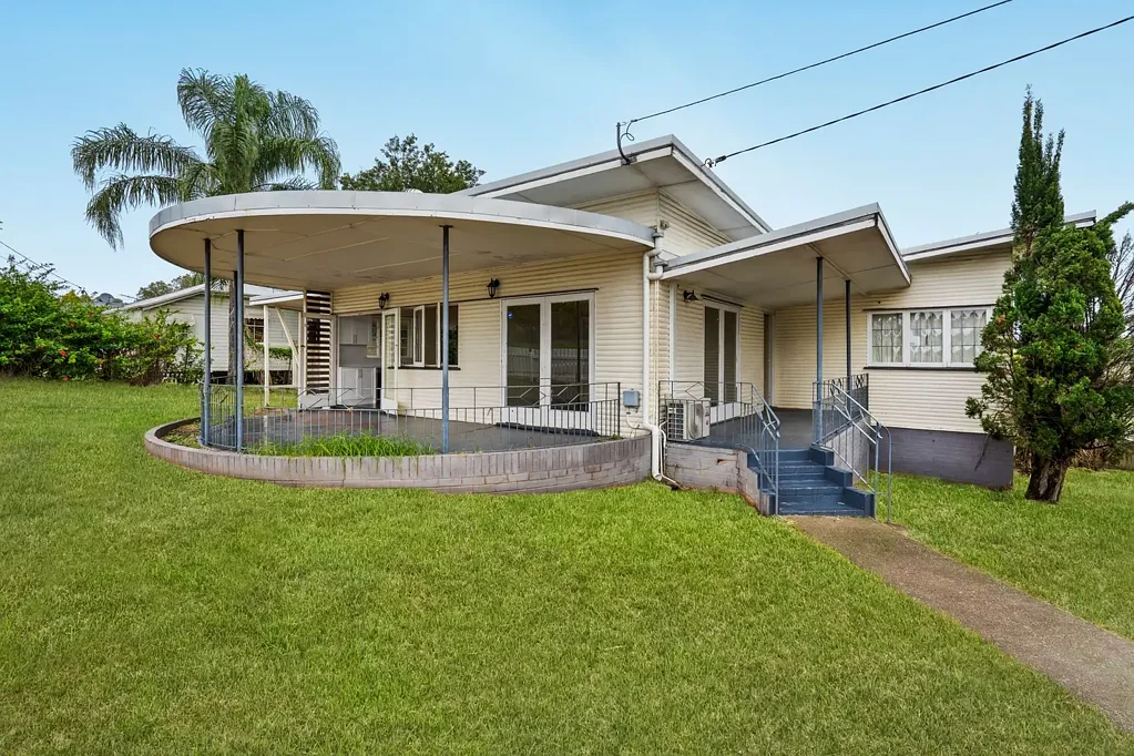 219 Warwick Road, Churchill, QLD 4305