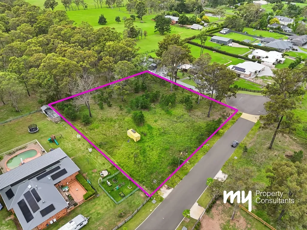 5 Brasenia Place, Thirlmere, NSW 2572