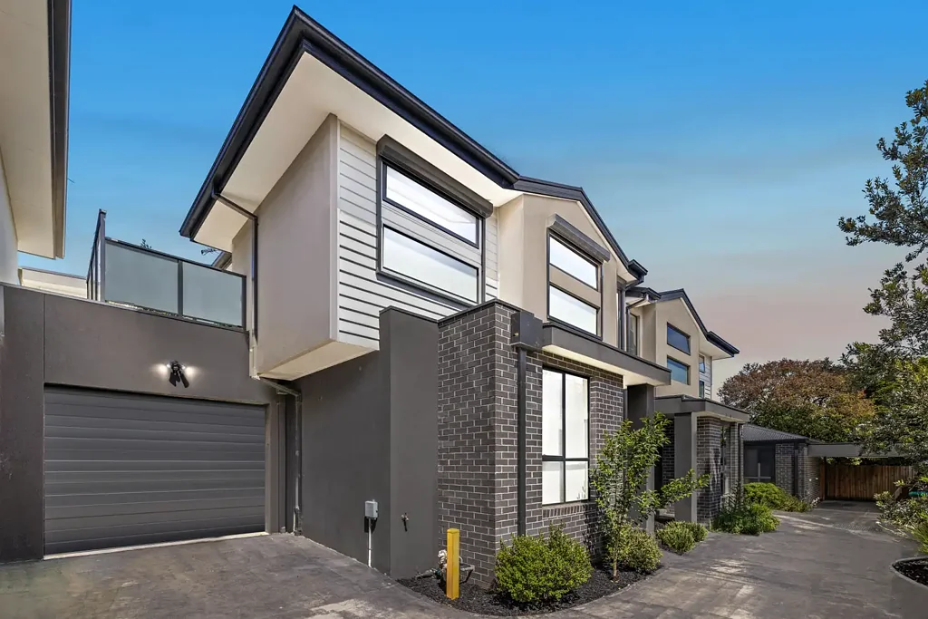 2/49 Conn Street, Ferntree Gully, VIC 3156
