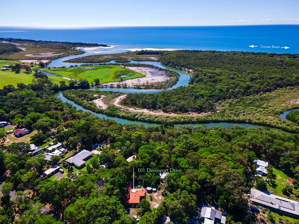 101 Davenport Dr, Coonarr, QLD 4670