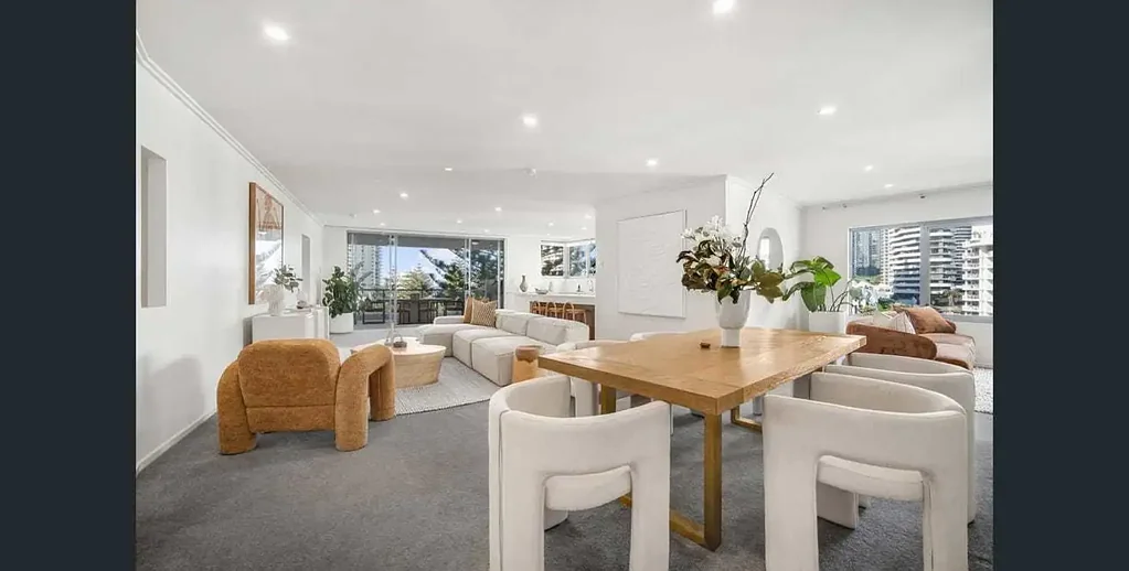Luxury 3-Bedroom Apartment with Ocean Glimpses, 2 Car Parks & Resort-Style Facilities