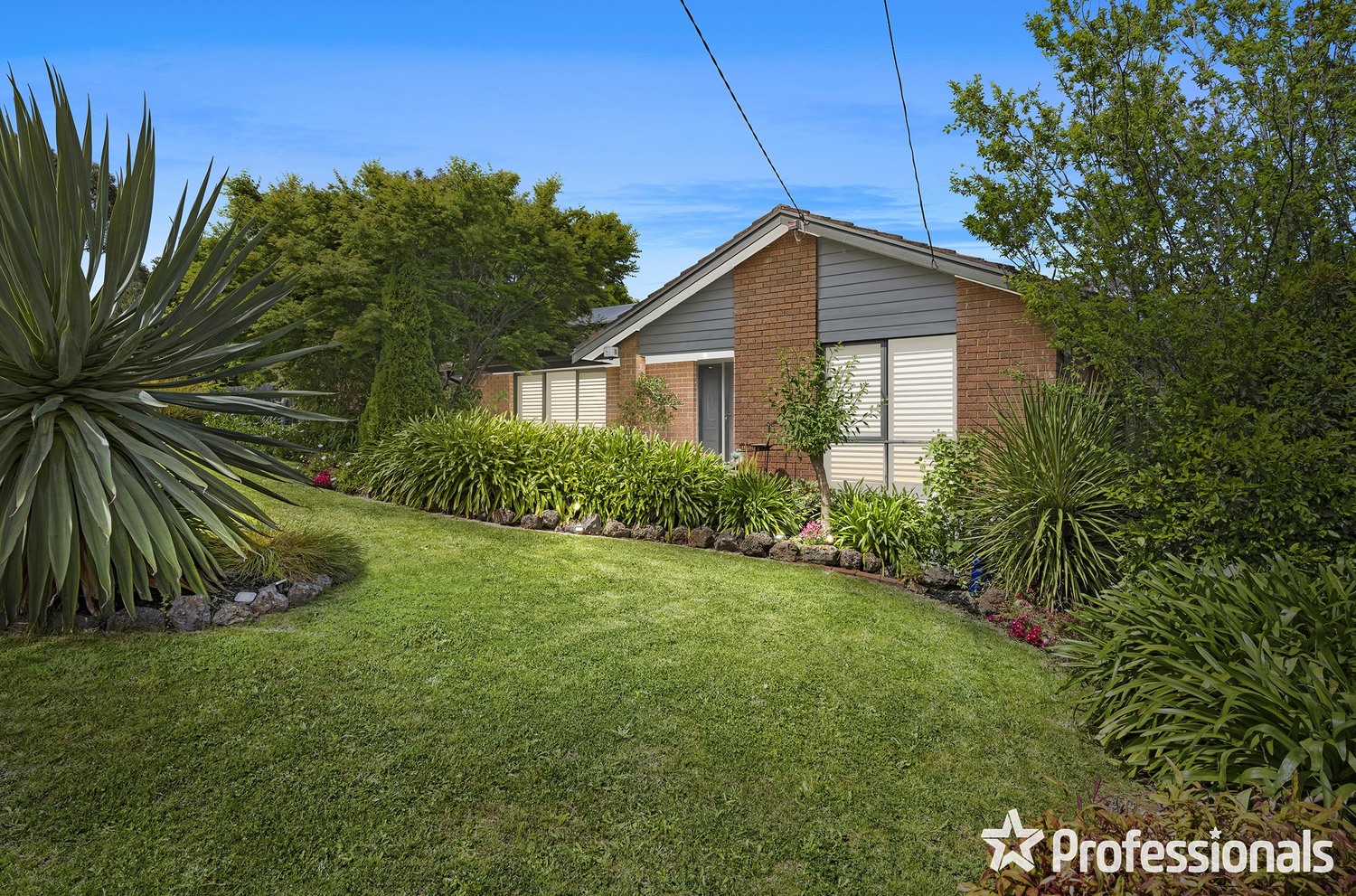 72 ZINA GR, MOOROOLBARK VIC 3138, 0房, 0浴, House