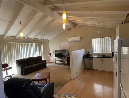 67 Strelitzia Avenue, Forrestfield, WA 6058, 3房, 1浴, House