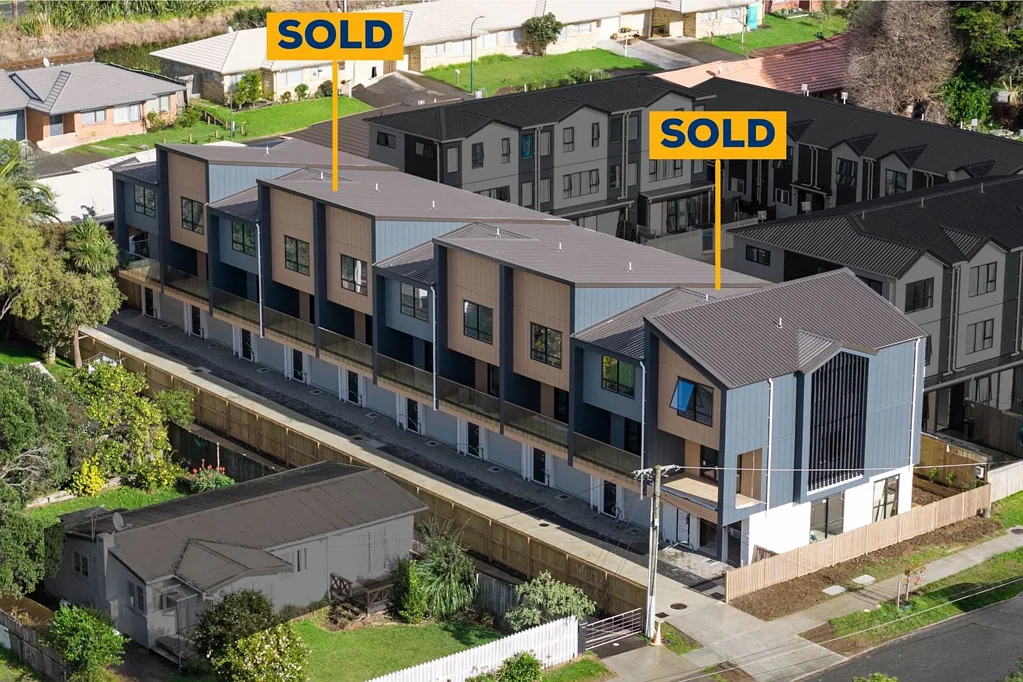 Ranui 3 Bedroom Vendor Wants it Gone by Xmas - Call Today!