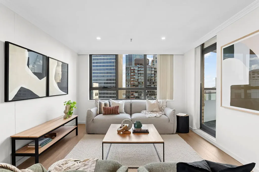 Hyde Park Towers - Unfurnished - Available 29th June