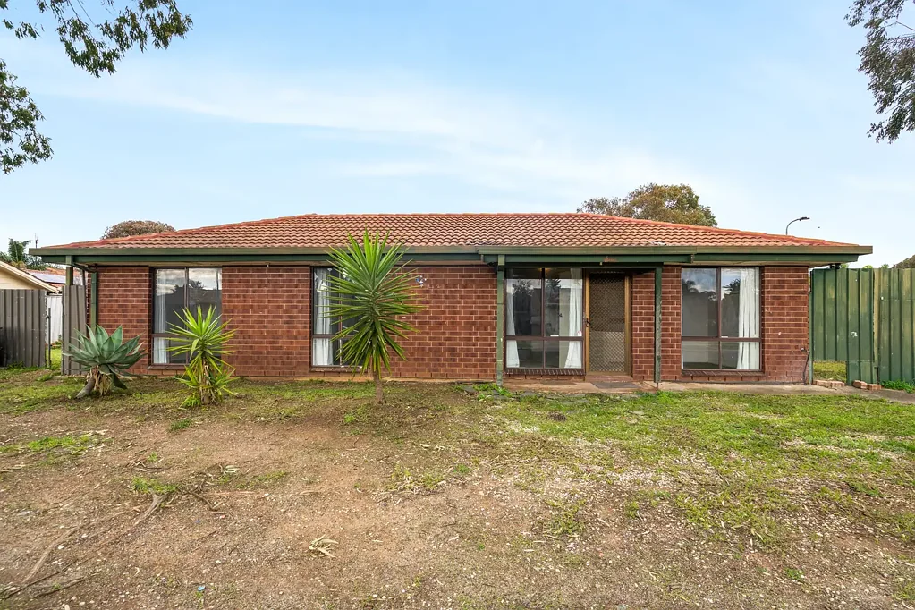 Spacious Family Living with a Generous Backyard