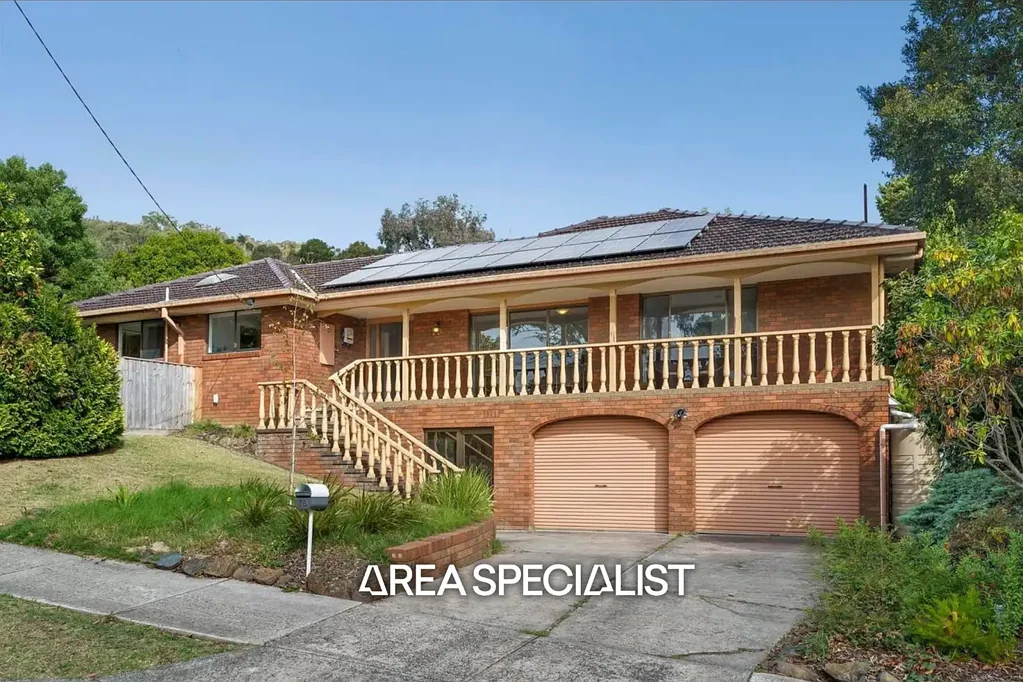 The Brief: Spacious Family Home with Self-Contained Apartment & Swimming Pool