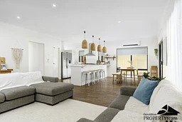 9 Cuff Way, Port Denison