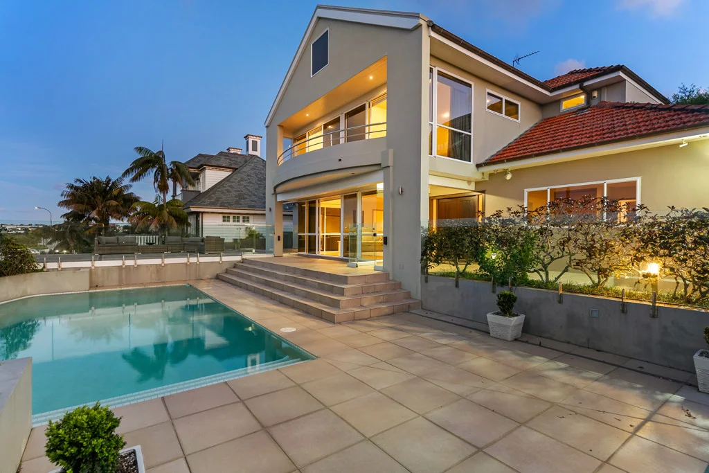 Prestige, Space & Panoramic Harbour Views