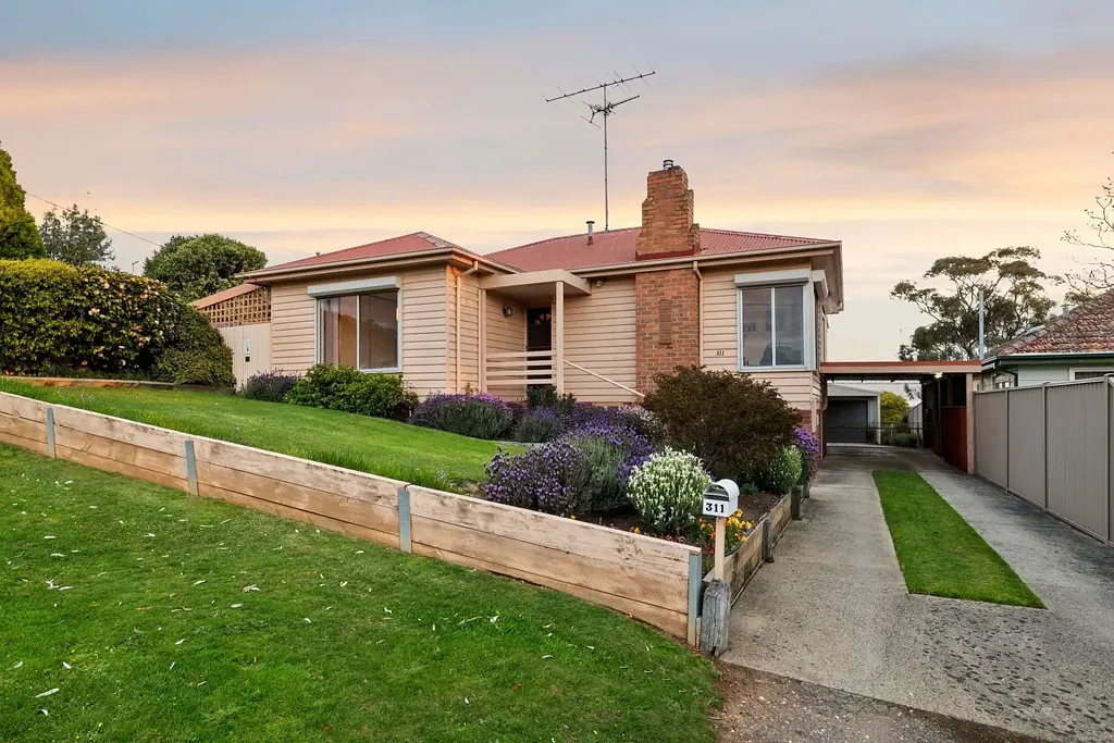 Comfortable Home with Large Shed