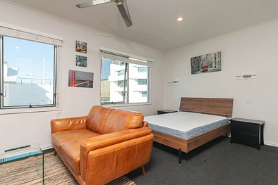 Beautiful Studio at Quay Street