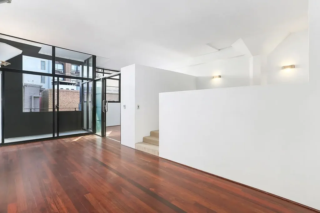 Oversized one bedroom + study warehouse style apartment