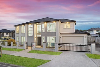 21 Horsefields Drive, Flat Bush, Manukau City