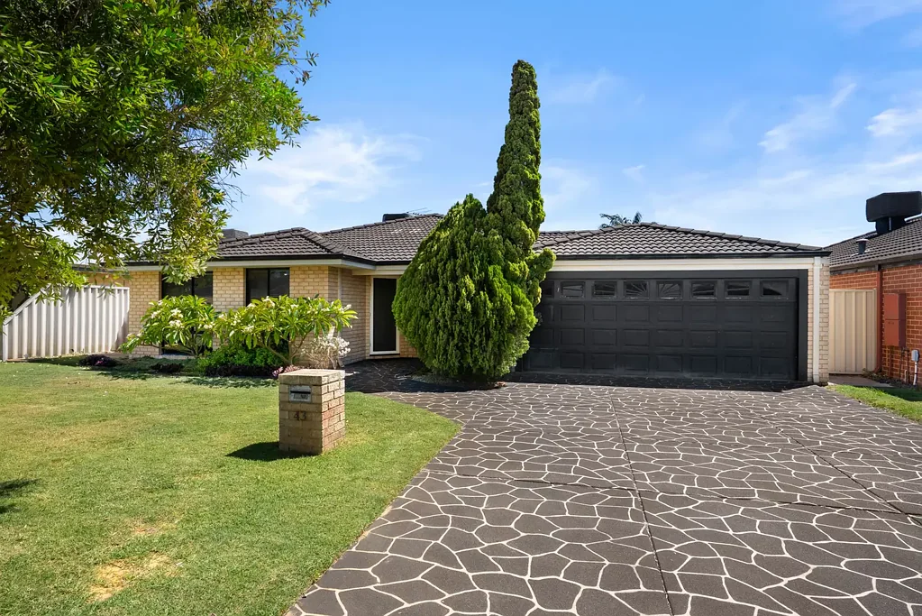 43 Montoro Drive, Port Kennedy, WA 6172