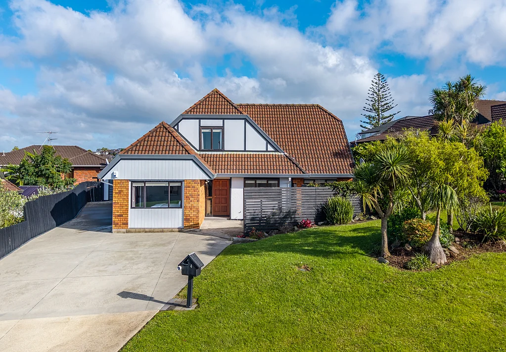 4 Citation Way, Botany Downs, Manukau City, Auckland
