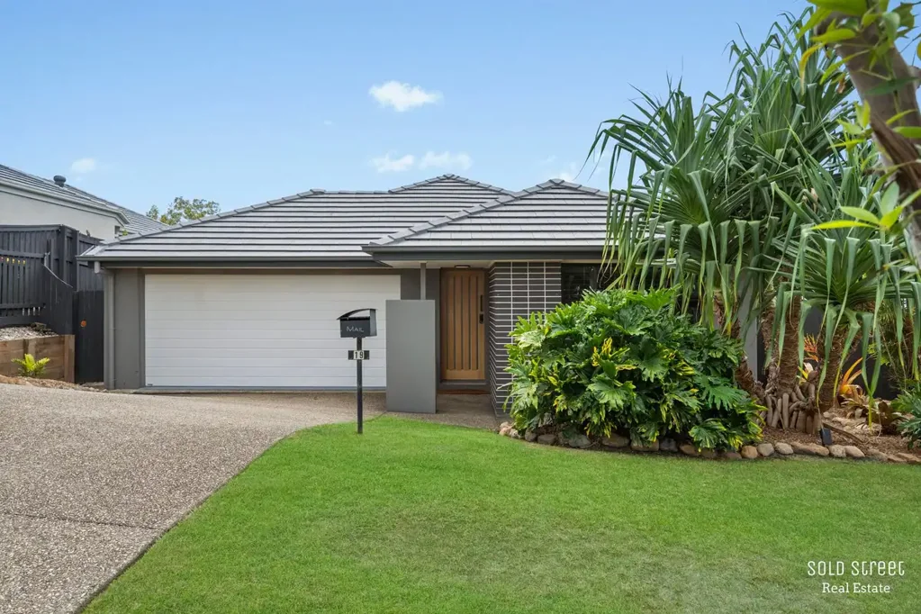 19 Conjola Crescent, Upper Coomera, QLD 4209